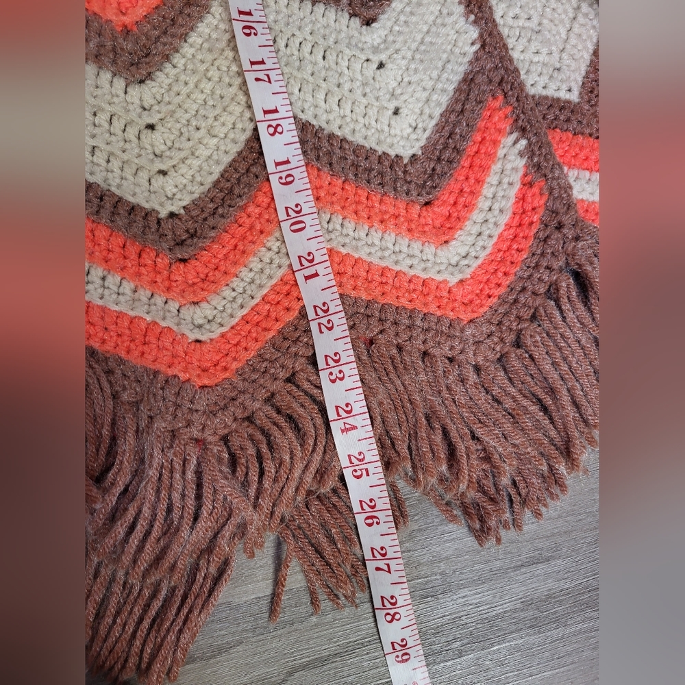 Vintage 1970s Chevron Knit Poncho - Picture 7 of 16
